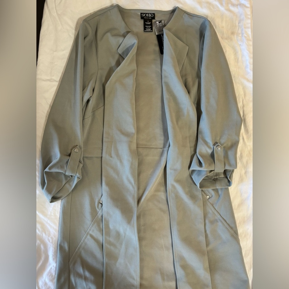 Grey/mint green quarter sleeve soft blazer. Size small.